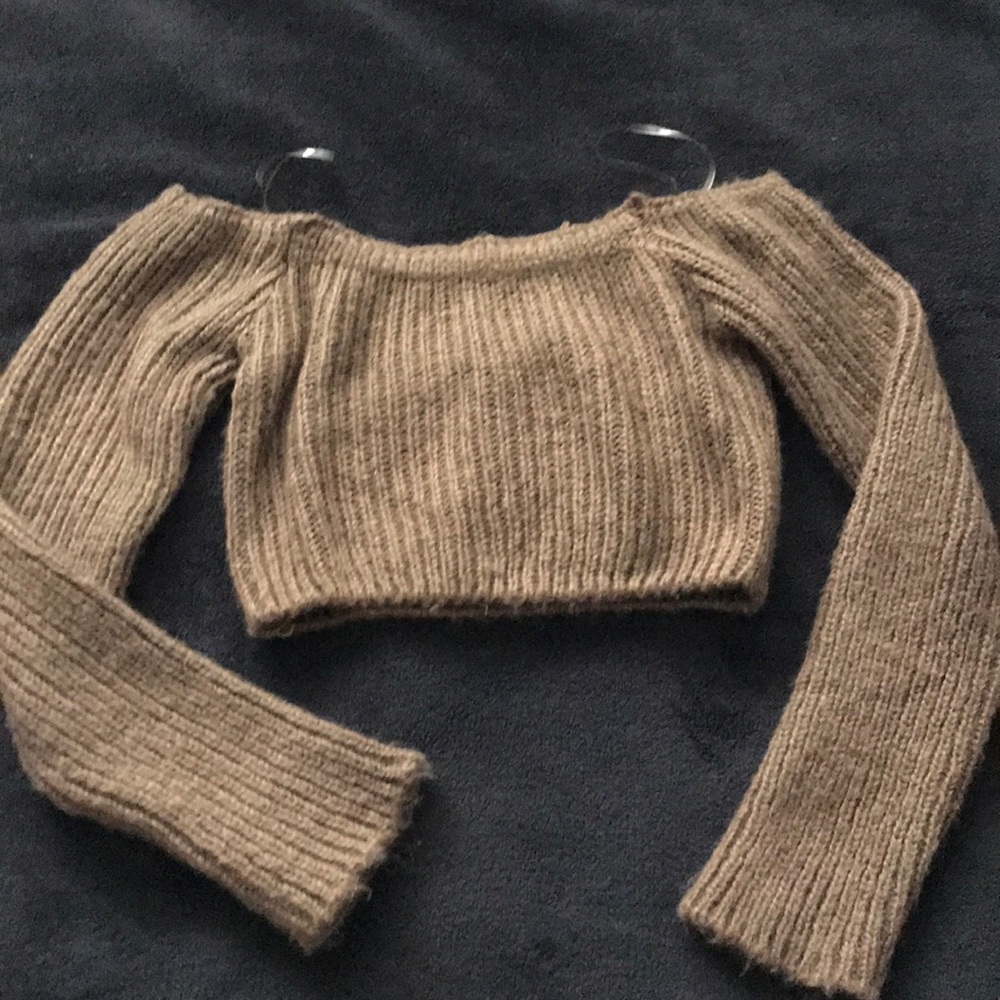 Forever 21 cropped sweater - Picture 3 of 4